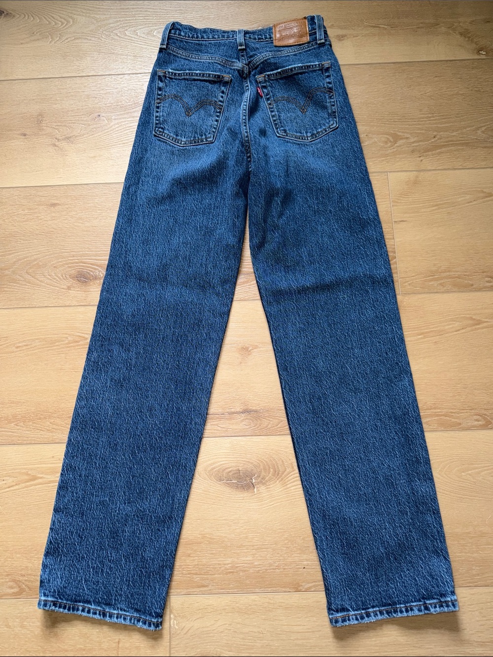 Levi’s Premium Ribcage Straight Ankle Jeans